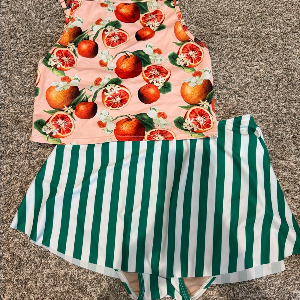Kortni Jeane swim